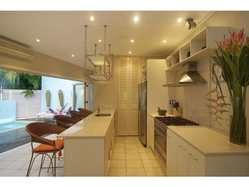 Villa 8  “Latitude 16″ MURPHY ST, Port Douglas QLD 4877