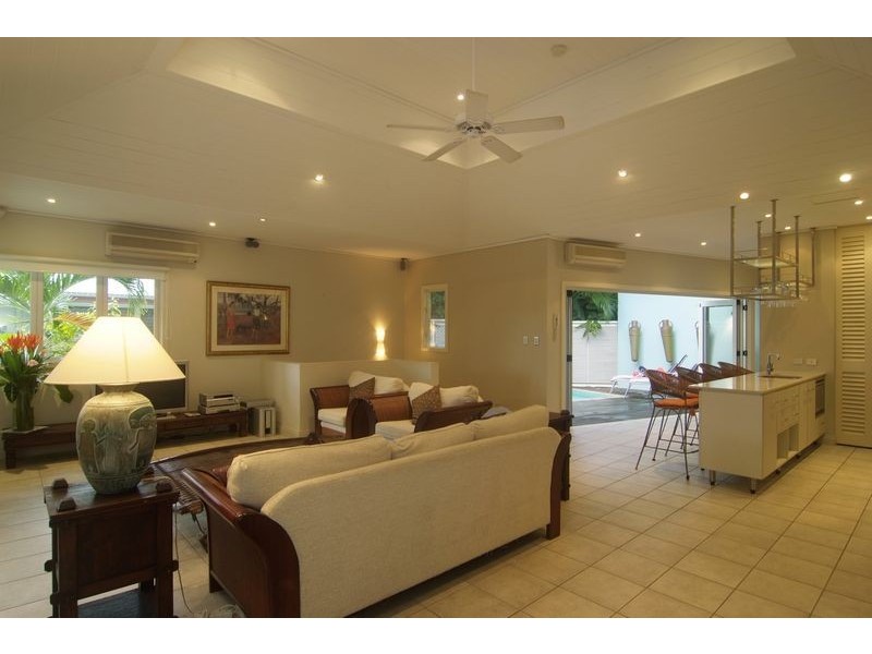 Villa 8  “Latitude 16″ MURPHY ST, Port Douglas QLD 4877