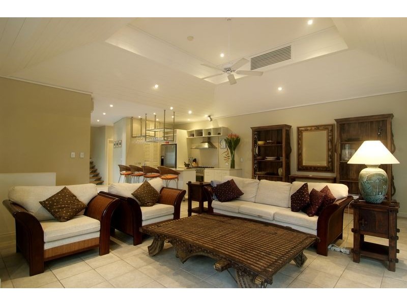 Villa 8  “Latitude 16″ MURPHY ST, Port Douglas QLD 4877