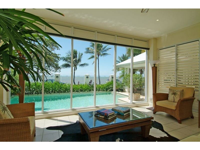 21 VASEY ESPLANADE, Trinity Beach QLD 4879