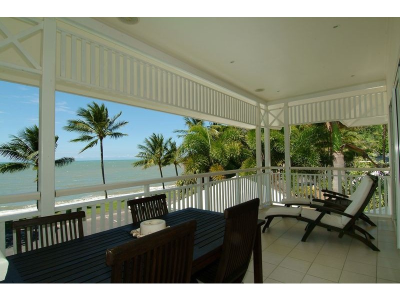 21 VASEY ESPLANADE, Trinity Beach QLD 4879