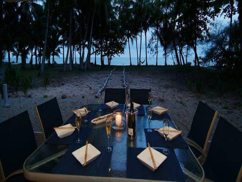 25 OAK BEACH, Oak Beach QLD 4877