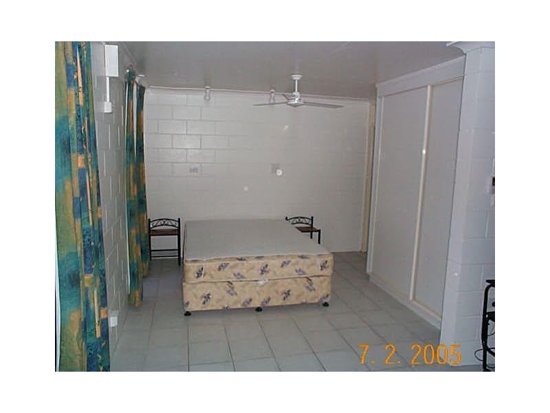 4/47 Sims Esplanade, Yorkeys Knob QLD 4878