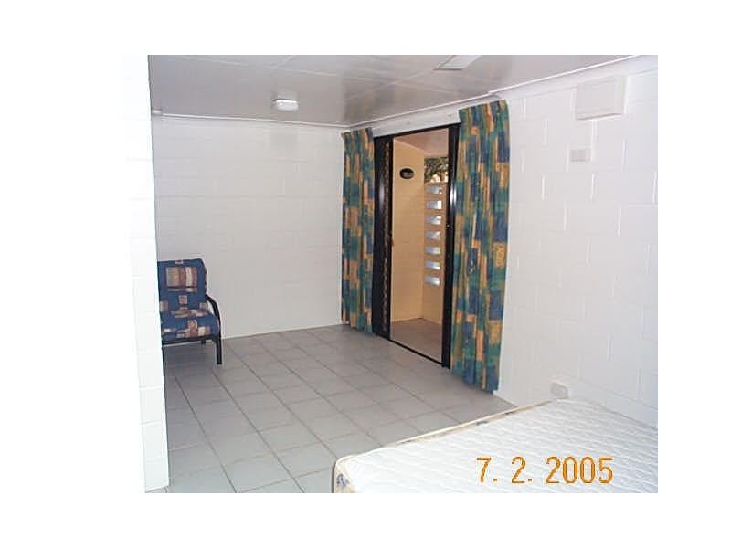 4/47 Sims Esplanade, Yorkeys Knob QLD 4878
