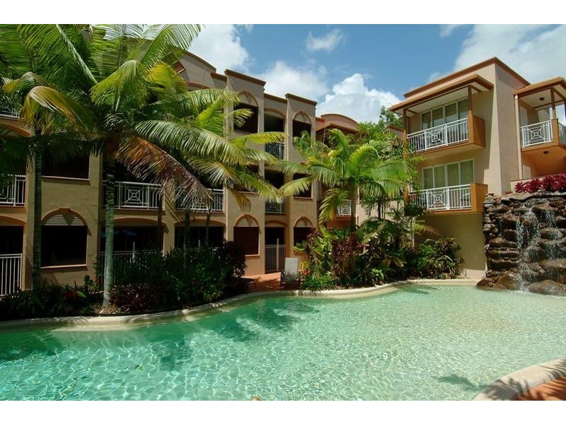 APT. 306 /  139 to 143 Williams Esplanade, Palm Cove QLD 4879