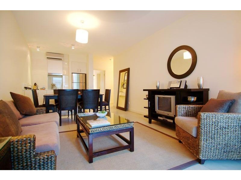 3417 & 3418/123  Williams Esplanade, Palm Cove QLD 4879