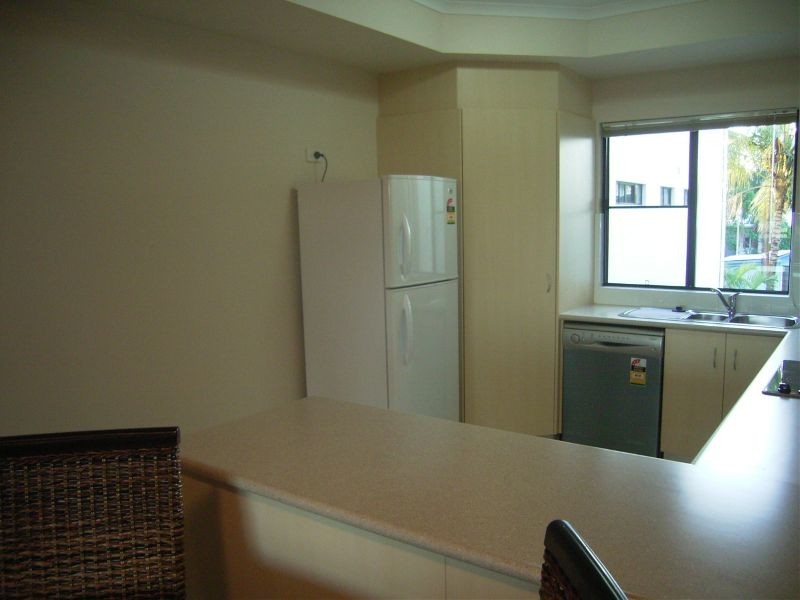 2 /423-427 Draper Street, Parramatta Park QLD 4870