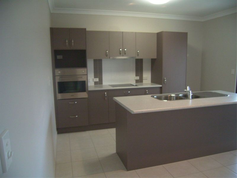 8 Racemosa Street, Mount Sheridan QLD 4868