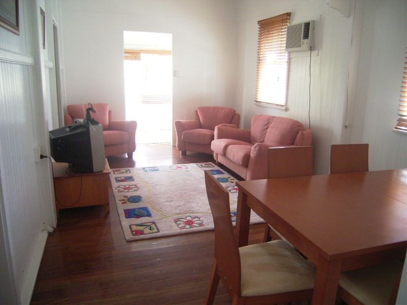 24 Maranoa Street, Parramatta Park QLD 4870