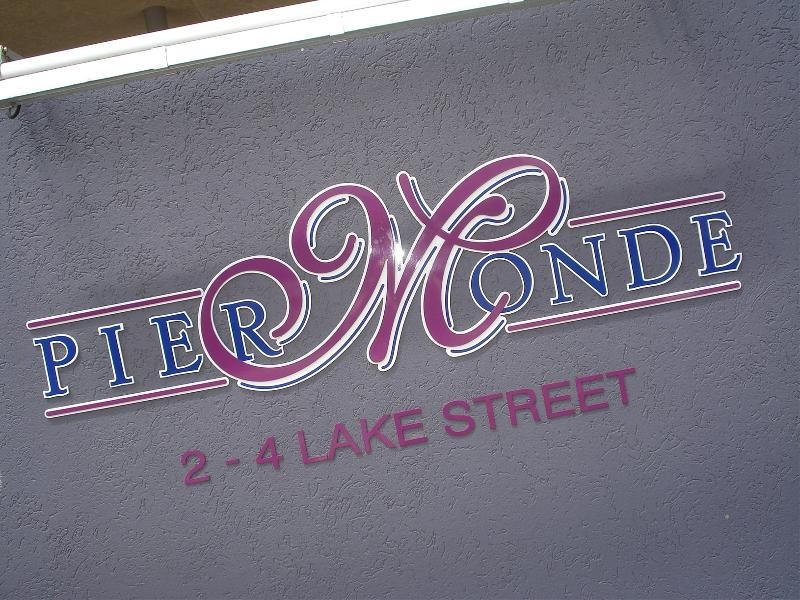 APT. 1003 / 25 Wharf Street, Cairns City QLD 4870