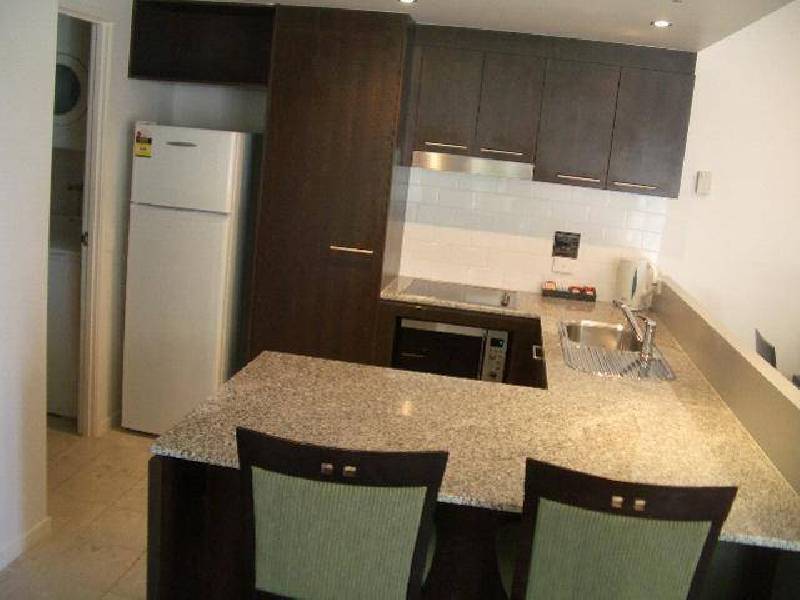 Level 7 APT 706 /  99 THE ESPALANDE, Cairns City QLD 4870