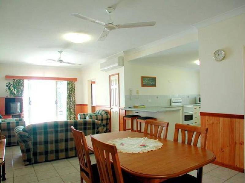23 Keith Williams Drive, Cardwell QLD 4849