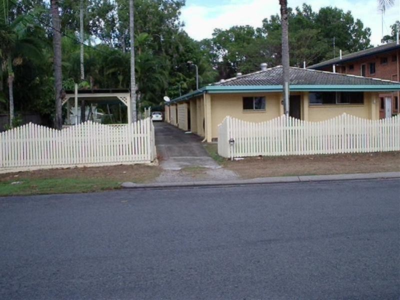 6/ 47  Sims Esplanade, Yorkeys Knob QLD 4878