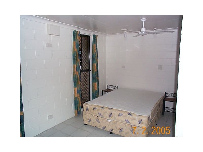 6/ 47  Sims Esplanade, Yorkeys Knob QLD 4878