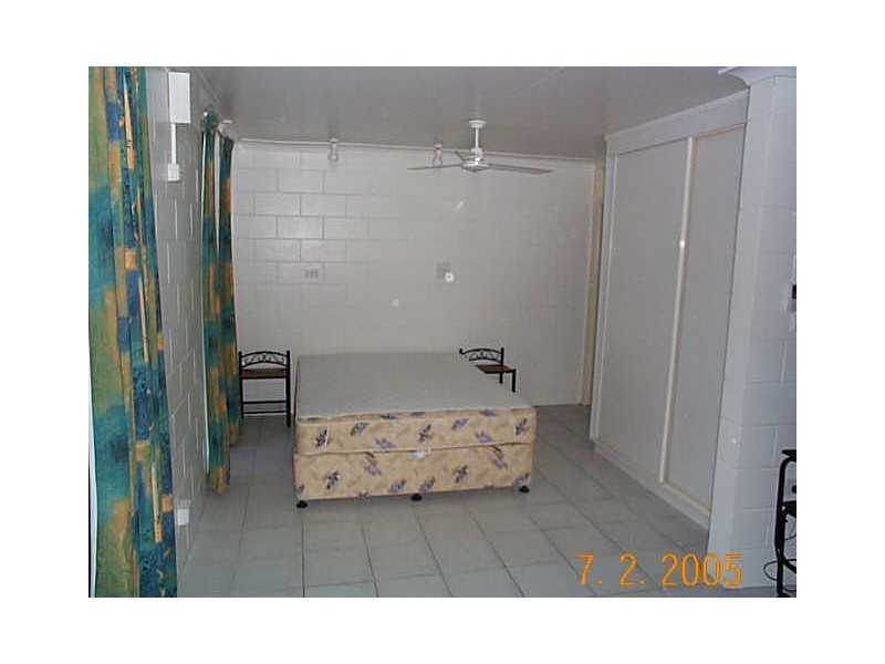 6/ 47  Sims Esplanade, Yorkeys Knob QLD 4878