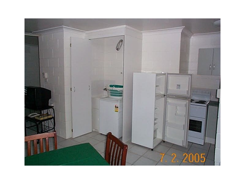 6/ 47  Sims Esplanade, Yorkeys Knob QLD 4878