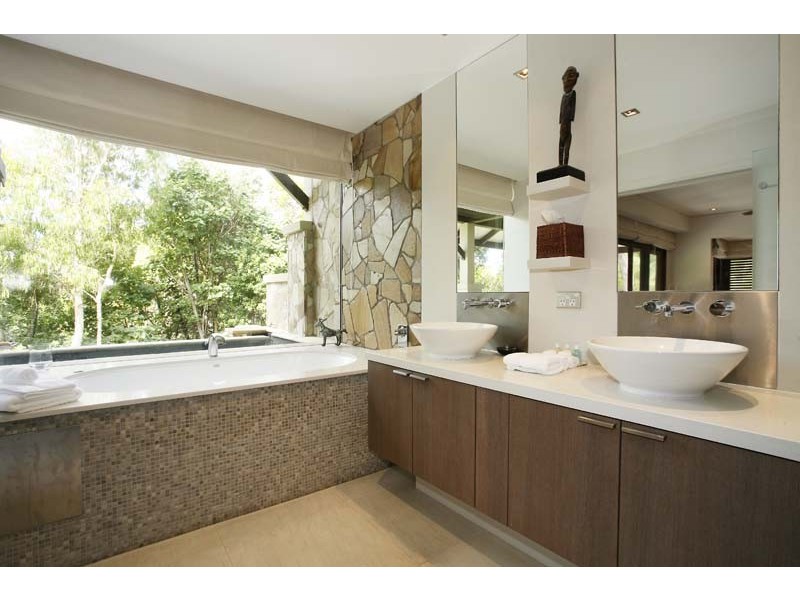 BURE 113 / 5 Triton Street, Palm Cove QLD 4879