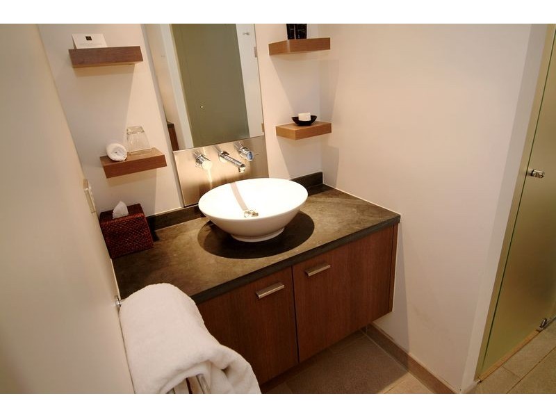 APT. 216 / 5 Triton Street, Palm Cove QLD 4879