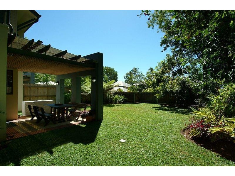 Clifton Beach QLD 4879