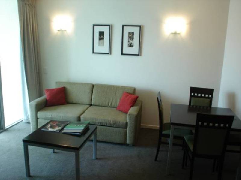 Level 7 APT 708/ 99  Esplanade, Cairns City QLD 4870