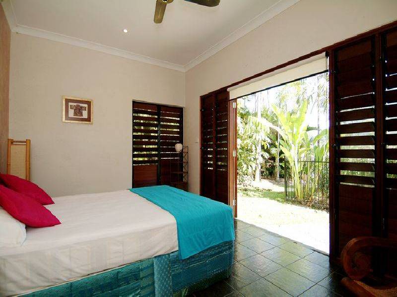 65 Mitre Street, Port Douglas QLD 4877