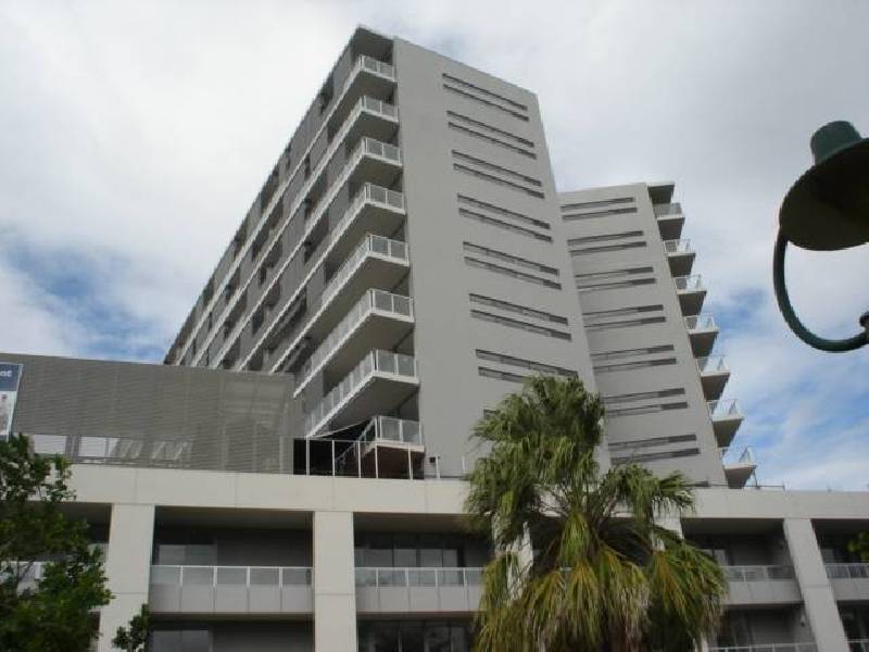 2 / 10A  Marlin Pde, Cairns City QLD 4870