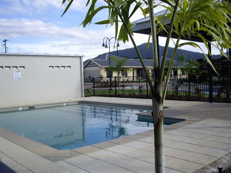 APT. 24/1-2  Fairweather Road, Redlynch Grove, Redlynch QLD 4870