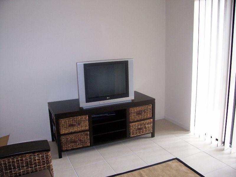 APT. 8/6  James Street, Cairns North QLD 4870