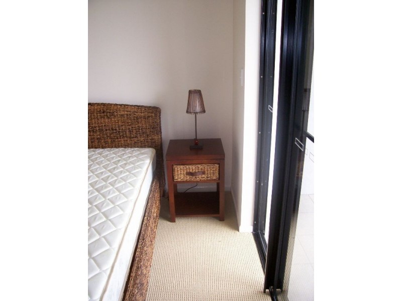 APT. 8/6  James Street, Cairns North QLD 4870