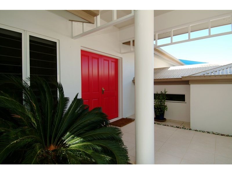 51 Crowsnest Terrace, Trinity Beach QLD 4879