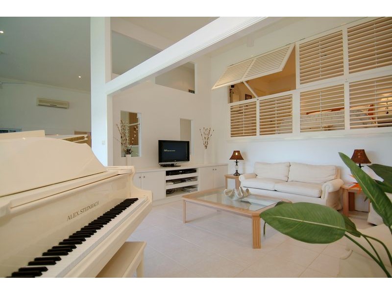 51 Crowsnest Terrace, Trinity Beach QLD 4879