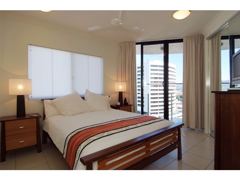 APT 1104 /  25 Wharf Street, Cairns QLD 4870