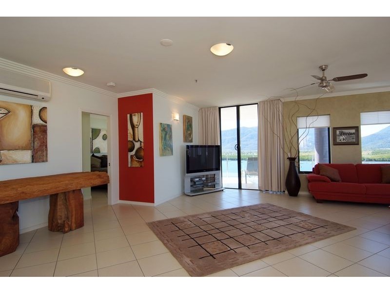 APT 1104 /  25 Wharf Street, Cairns QLD 4870