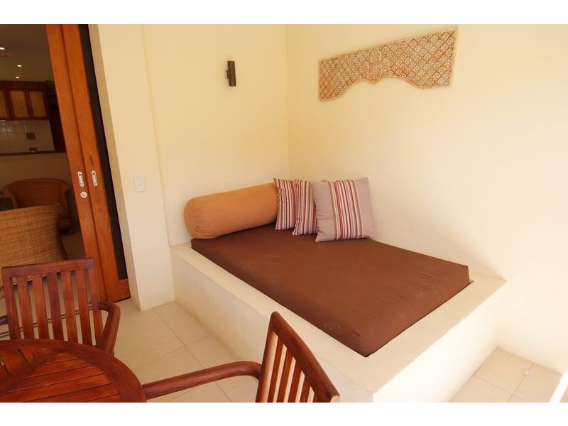 APT. 7 /   24 Andrews Close, Port Douglas QLD 4877