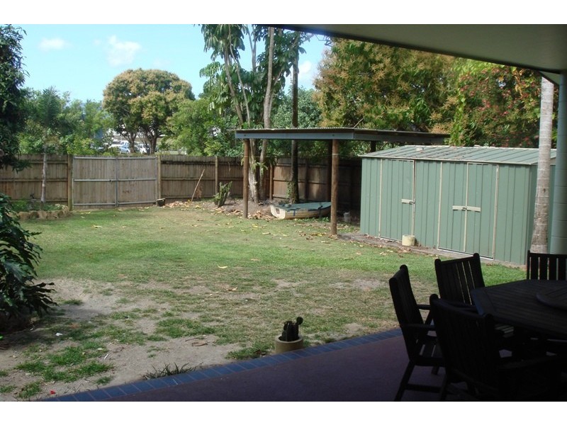 24  Dalton Street, Cairns QLD 4870