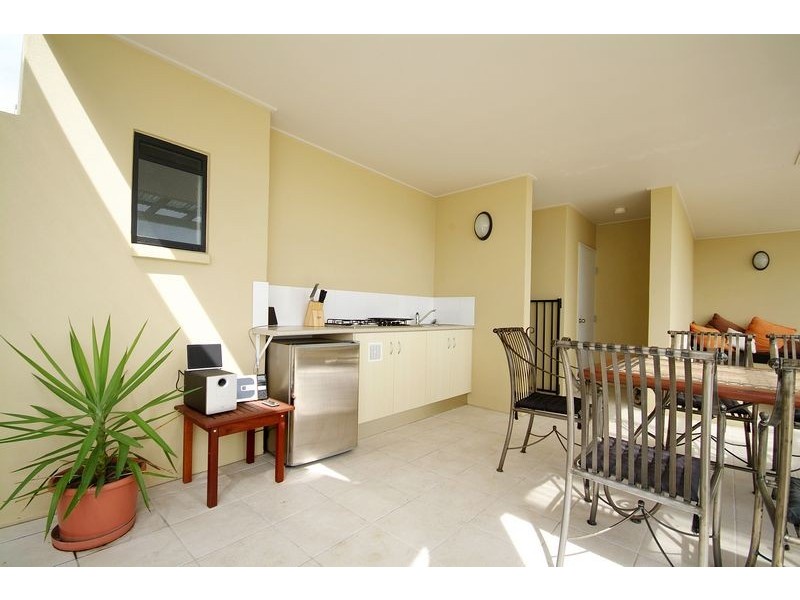 Level 5 41/93-95  McLeod Street, Accent on McLeod, Parramatta Park QLD 4870