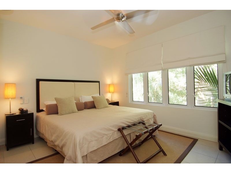 Lot 42 /123 Williams Esplanade, Palm Cove QLD 4879