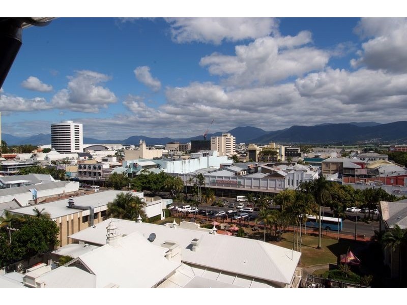 Level 7 APT. 704 / 38 MANTRA ON THE ESPLANADE, Cairns QLD 4870