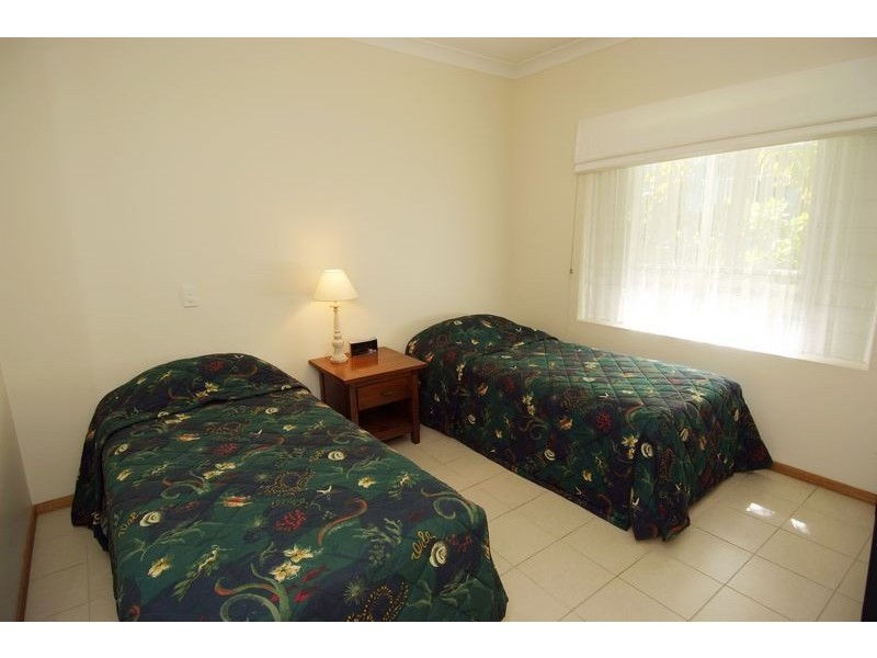 APT. 2 /   7 Davidson Street, Port Douglas QLD 4877