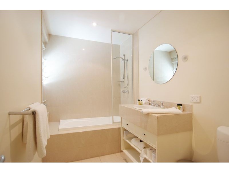 APT. 2 /   7 Davidson Street, Port Douglas QLD 4877