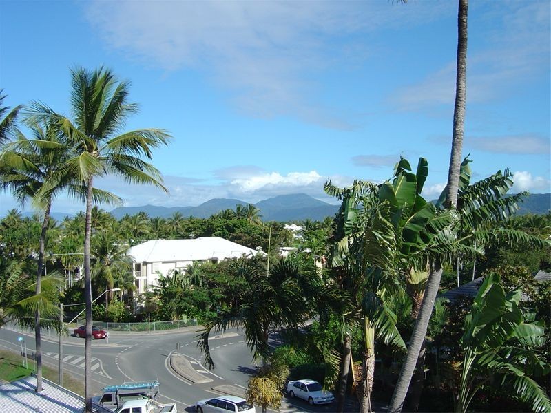 APT. 401 / 54 – 60 Macrossan Street, Port Douglas QLD 4877