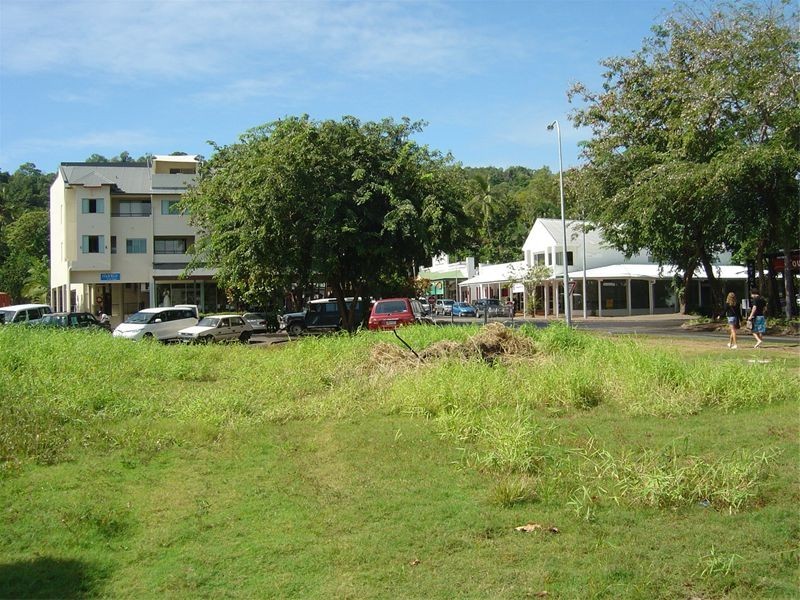 Cnr   Grant & Warner Street, Port Douglas QLD 4877