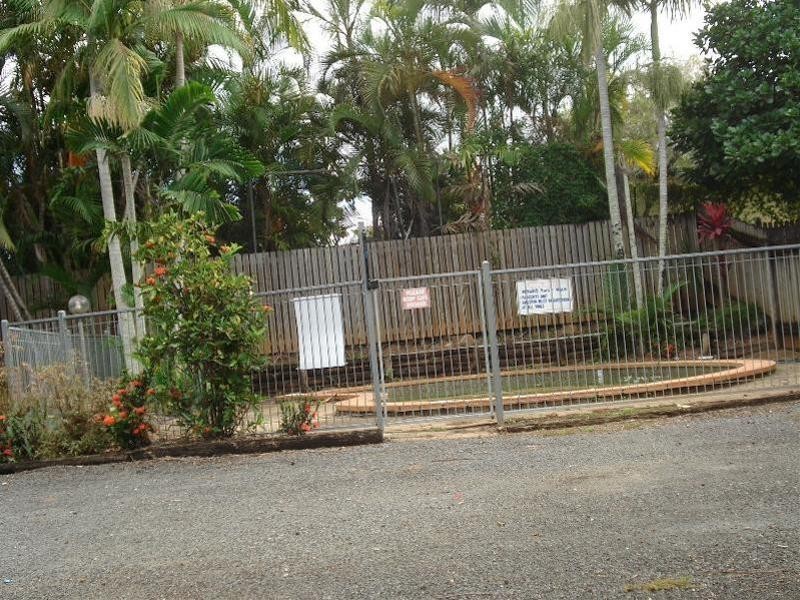 APT. 2 /   17-19 Sandown Close,, Woree QLD 4868