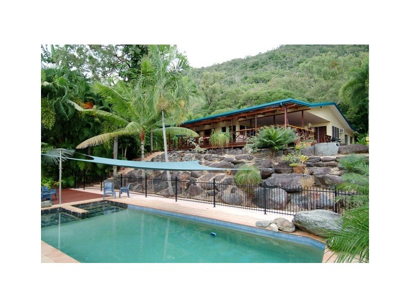 338  Mowbray River Road, Port Douglas QLD 4877