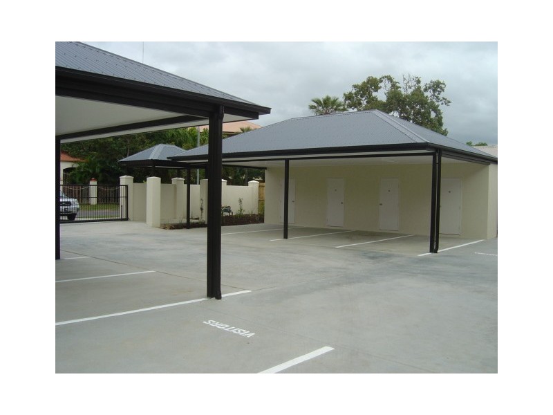 1/12  Oyster Court, Trinity Beach QLD 4879