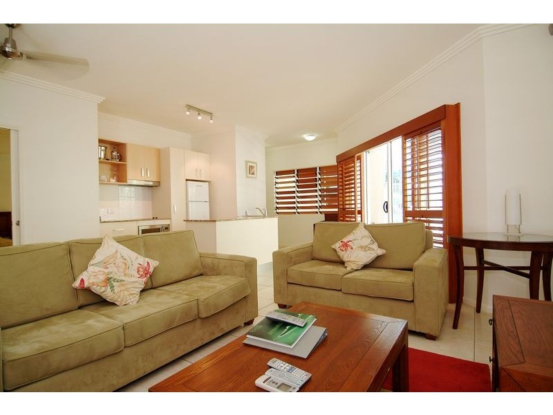 APT. 8 /   3 – 5 Davidson Street, Port Douglas QLD 4877
