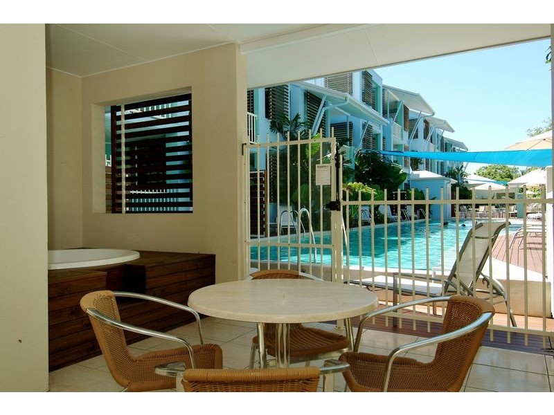 APT. 8 /   3 – 5 Davidson Street, Port Douglas QLD 4877