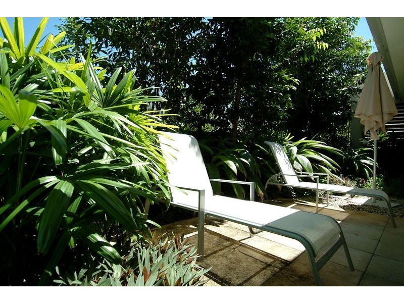 APT. 8 /   3 – 5 Davidson Street, Port Douglas QLD 4877