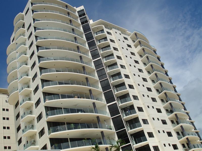 APT 1101 /  25 Wharf Street, Cairns QLD 4870