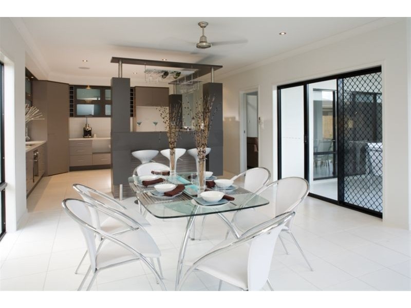 1 Hockey Avenue North Point, Smithfield QLD 4878